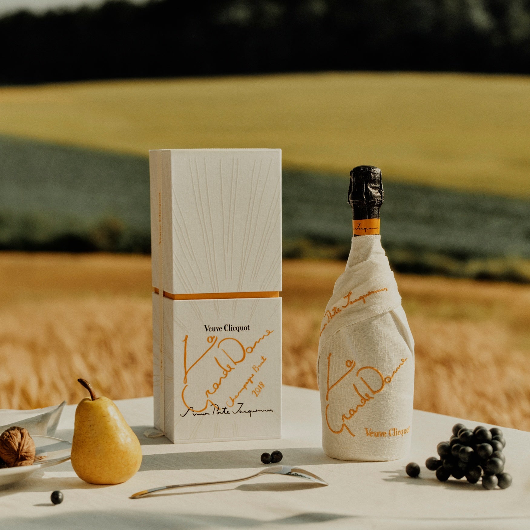La Grande Dame 2018 by Simon Porte Jacquemus – Veuve Clicquot